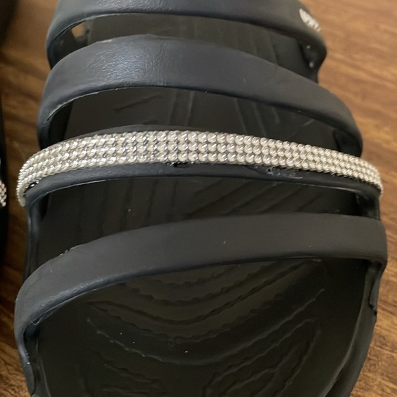 Croc’s Wedge Sandals - Picture 3 of 4